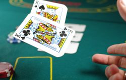 9 latterlige regler om online casino anmeldelse 